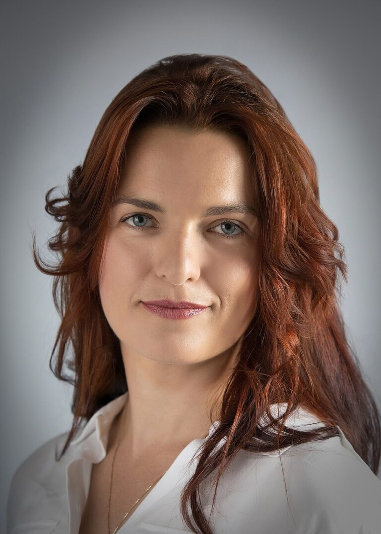 woman, portrait, headshot-4525646.jpg